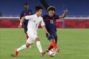 【奥运会】久保建英连续3场进球 日本4比0法国进8强